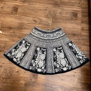 ICE Boho Linen Blend Black & White Floral A-Line Knee-Length Skirt Size 8
